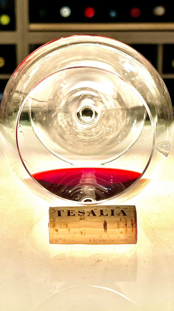 Bodega Fuera de Serie: Bodega Tesalia
